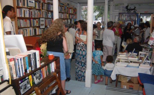 Colson lines to sign 1043 Colson lines to sign 1043